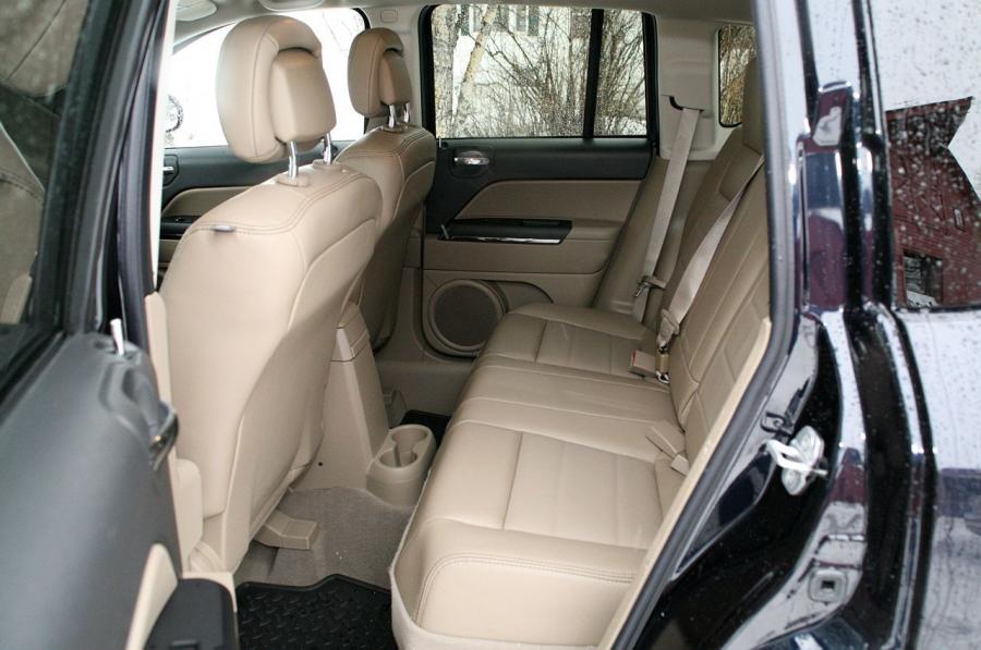  Jeep Compass Limited 2011 года  (фото 9 из 51)
